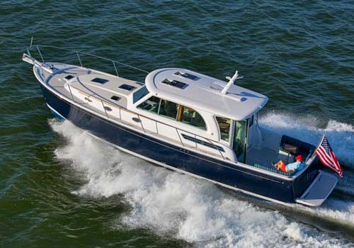 Back Cove Yachts - New Boat Models | Boston Yacht