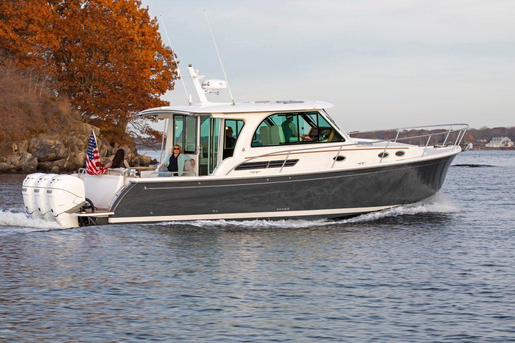 Back Cove 39O Outboard