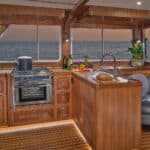 Helmsman Trawlers 38E Pilothouse