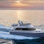 Helmsman Trawlers 43 Sedan